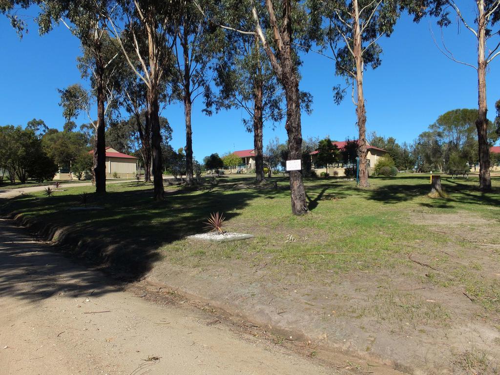 Lakes Entrance Country Cottages エクステリア 写真