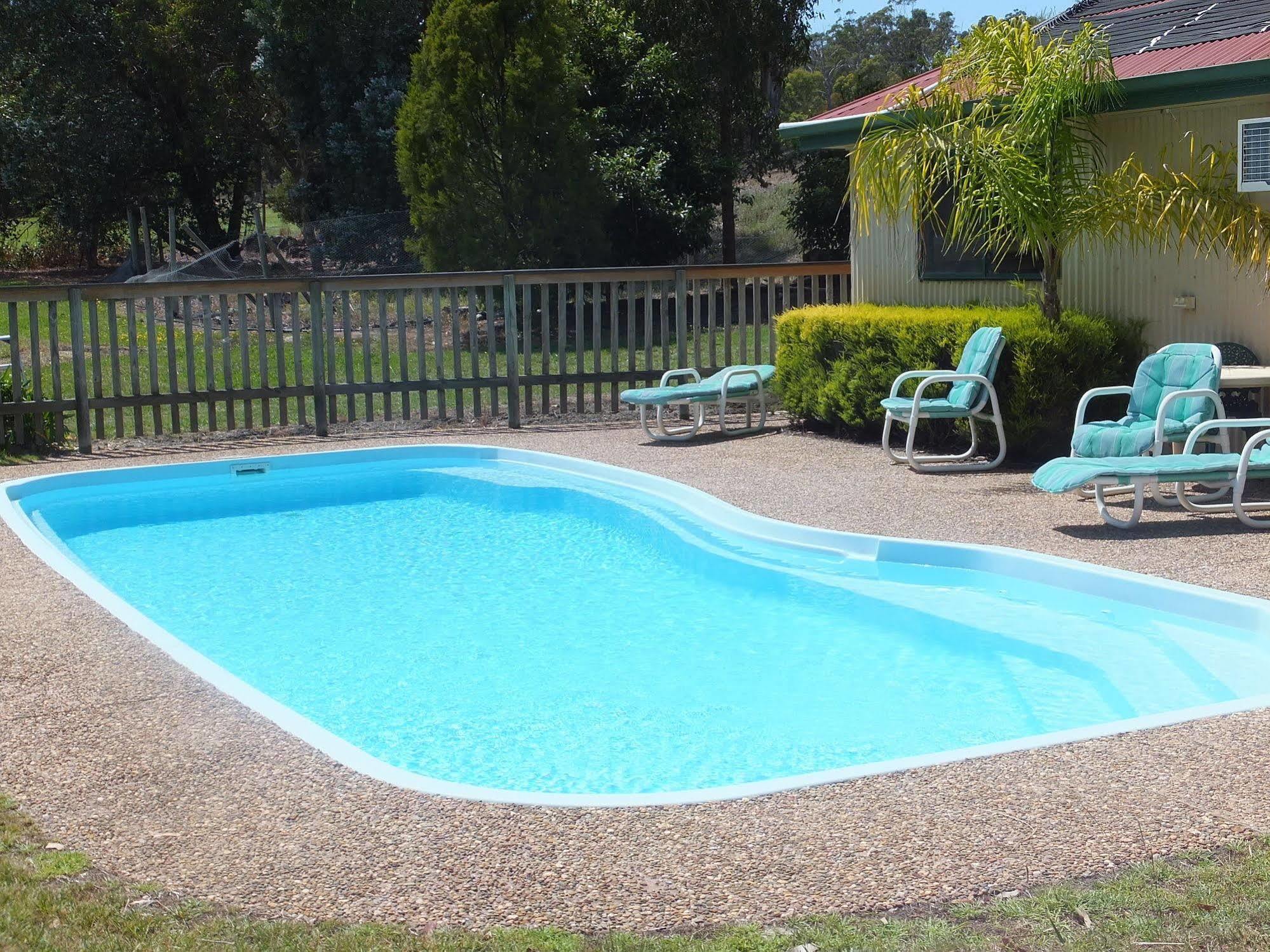 Lakes Entrance Country Cottages エクステリア 写真